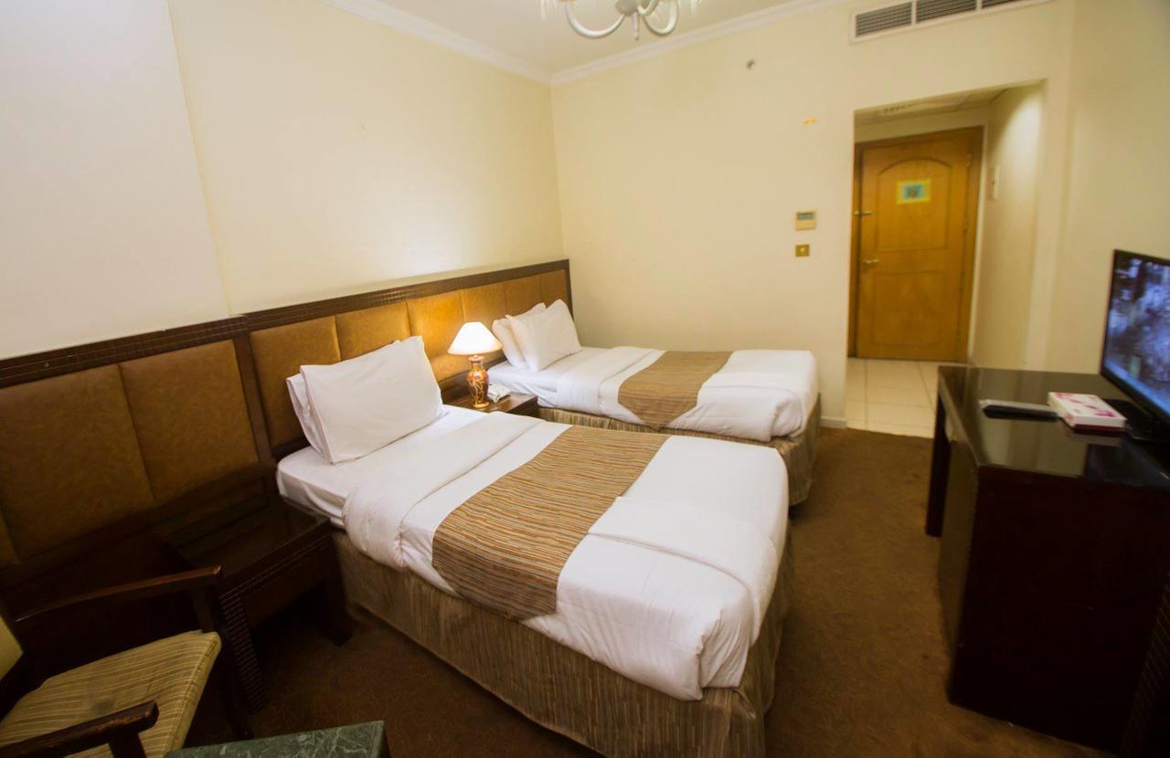 Anwar Al Zahraa Hotel 메디나 외부 사진